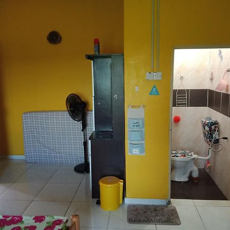 Inapan Desa Studio House Homestay Kangar Perlis Zimmer foto